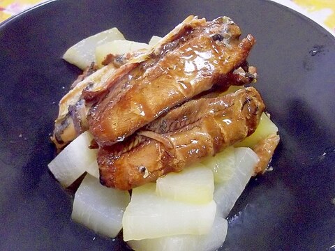 レンジで簡単♪大根とさんま蒲焼缶の煮物